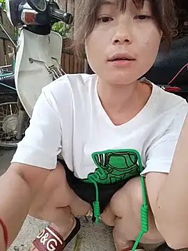 Linda-yiyi webcam