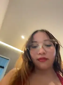 AliciaWhite_nt webcam