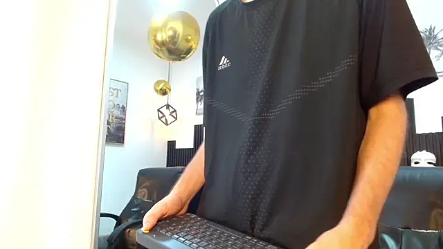 trevor_mob live cam on StripChat