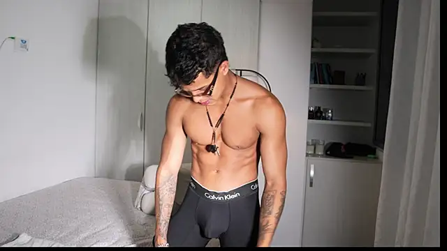 Paradise_boy__ webcam