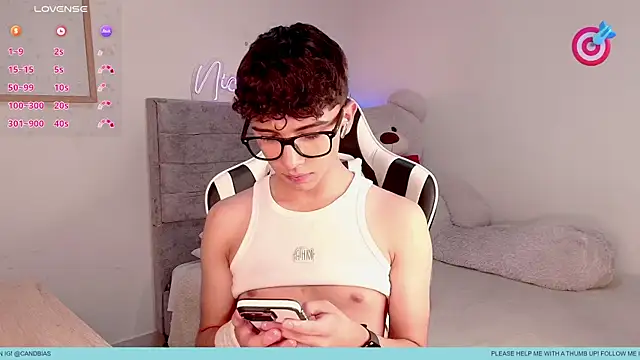 niico_prince - Niico_prince's free webcam - UK Sex Cams