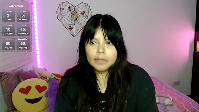 EllieMoonX webcam