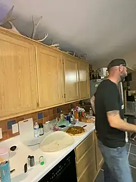 ThornsandHoney webcam