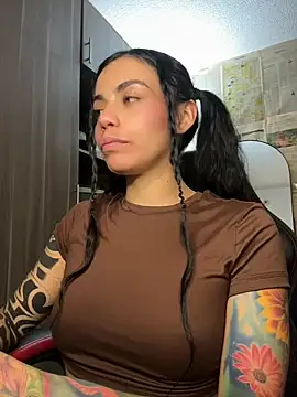i_am_nina_ webcam