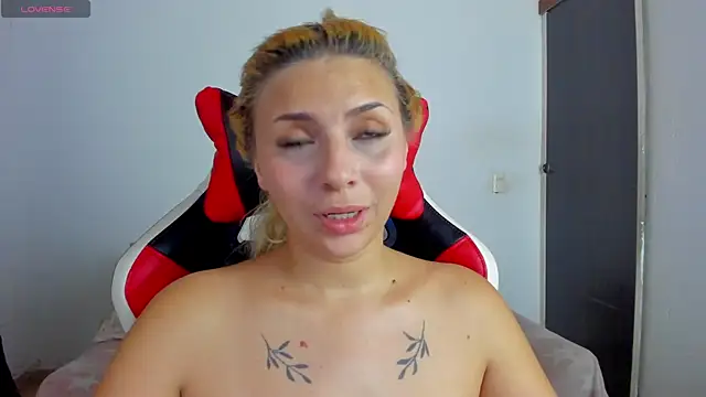 lana-rosse webcam