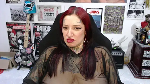 Rollyderolandia666 live cam on StripChat