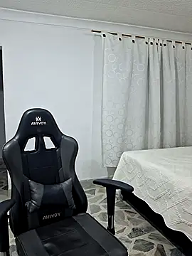 Tammy-Bliss webcam
