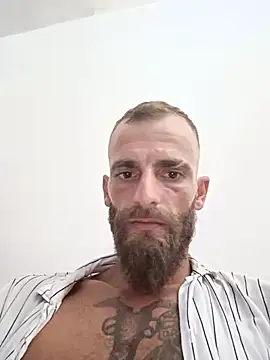 _Antonio_vatoo_ live cam on StripChat