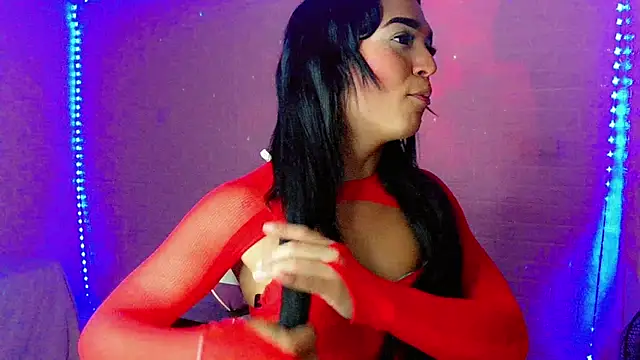 Ms-Zoehans live cam on StripChat