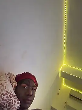 blackhotpartyts webcam