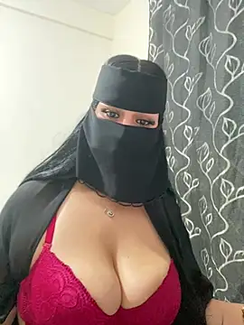 mari_layali webcam