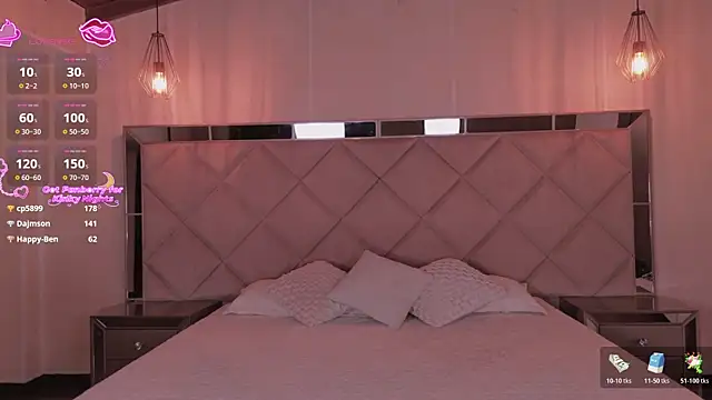 RebeccaHudson webcam