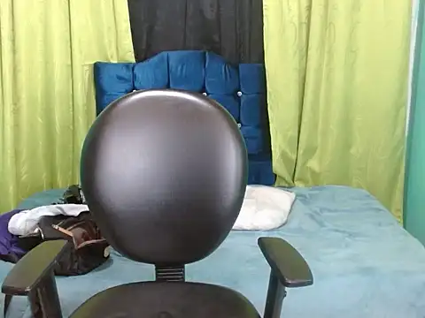 Violettadreams webcam