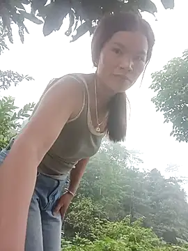 nangmo live cam on StripChat