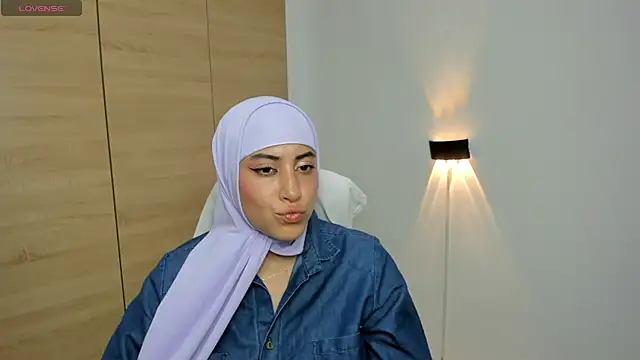 LAY_LA_ webcam
