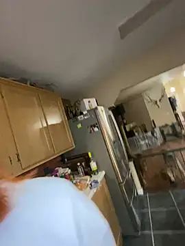 ThornsandHoney webcam