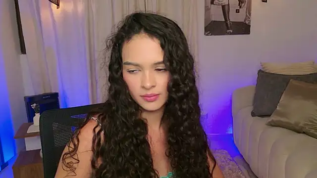 MaraVelvett webcam