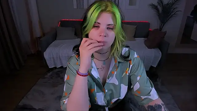 AliceSpencery webcam