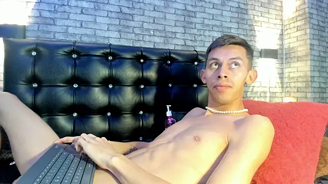 Ander_cooper1 webcam