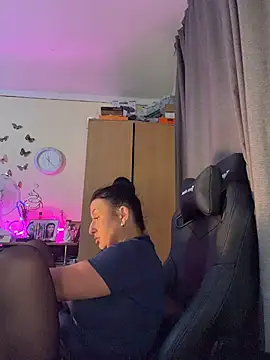 Hotangel75 webcam