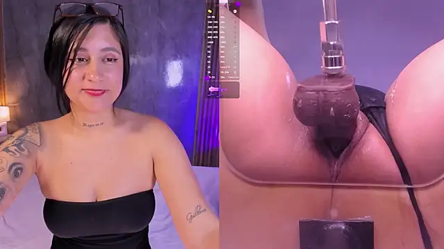 MelanyHolsen live cam on StripChat