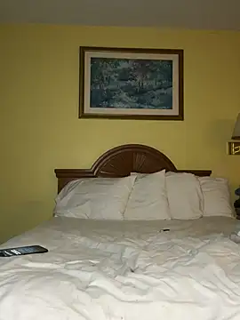 TiffaneyLove webcam