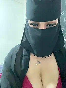mari_layali webcam