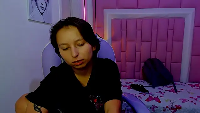 Klaret_Toy webcam