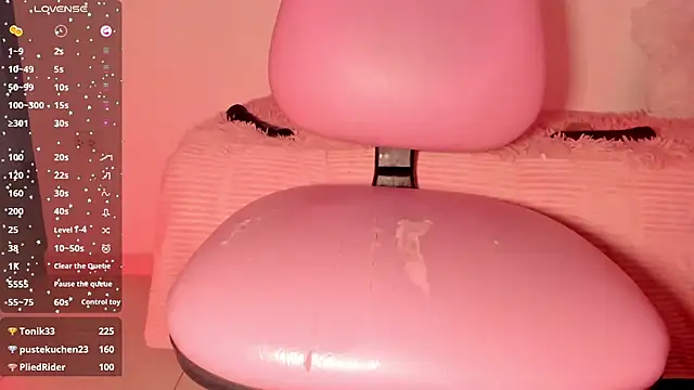 Ashleyroys_111 webcam
