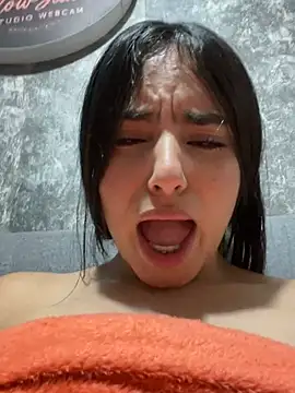 scarleth_zin webcam