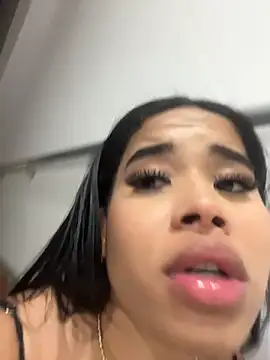EmmaExoticaXXX webcam
