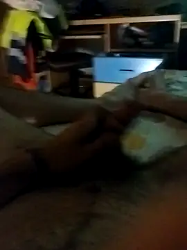 Davileh1o7 live cam on StripChat