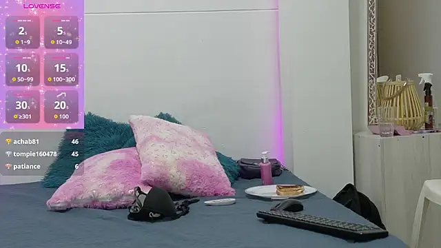 Katia_Rose23 webcam
