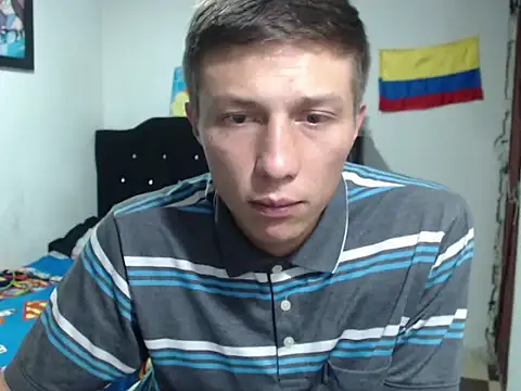 Stiiveen777 live cam on StripChat