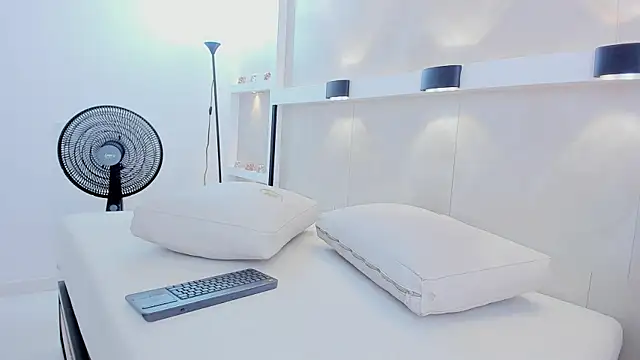 annie_soler webcam