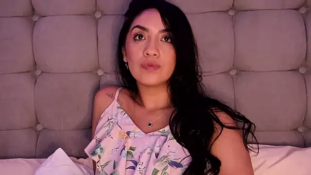 ana_riveros webcam
