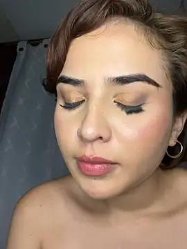 LadyScarlett_