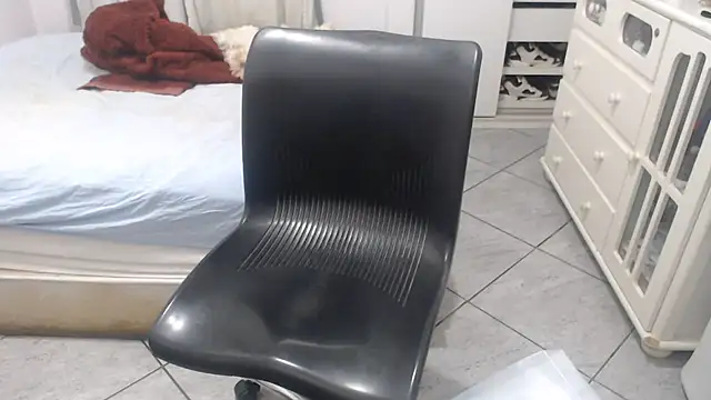 mysterbearmg (Ask my age) - CUM IN GOAL - Add Inst - Mysterbearmg