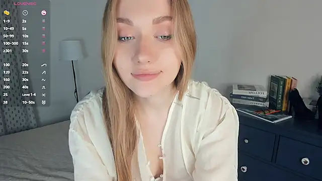 ThanhBuerger live cam on StripChat