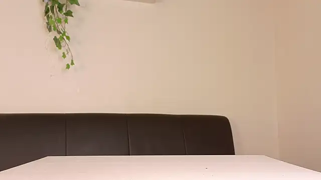 RiriiBrunette__