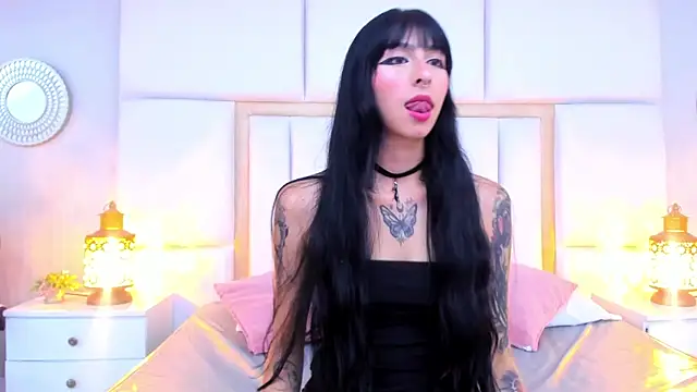 LaylaaDoll webcam