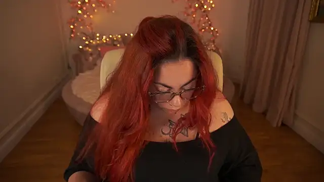 Kittywakee live cam on StripChat