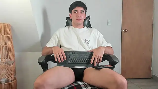 leo030809 webcam
