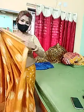 BongQueen9 webcam