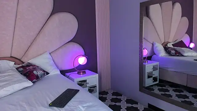 LolaGray__ live cam on StripChat