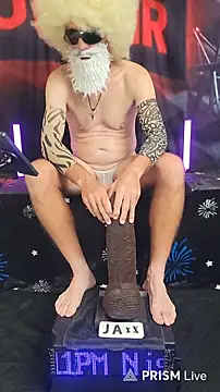 FantasyMan-BiWM live cam on StripChat