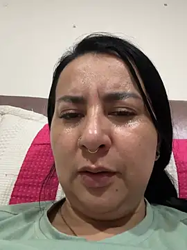 Abril_Luv webcam