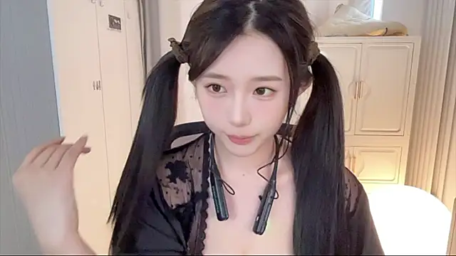 yiyi5588 webcam