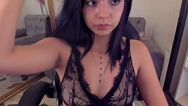 NicolRoss_ live cam on StripChat