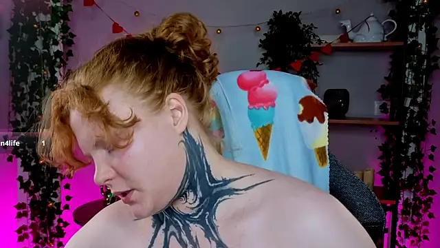 Cassie_xKiss webcam